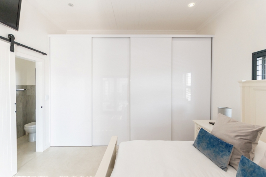 4 Bedroom Property for Sale in Jacobsbaai Western Cape